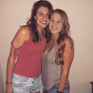 Meet your Posher, Cara